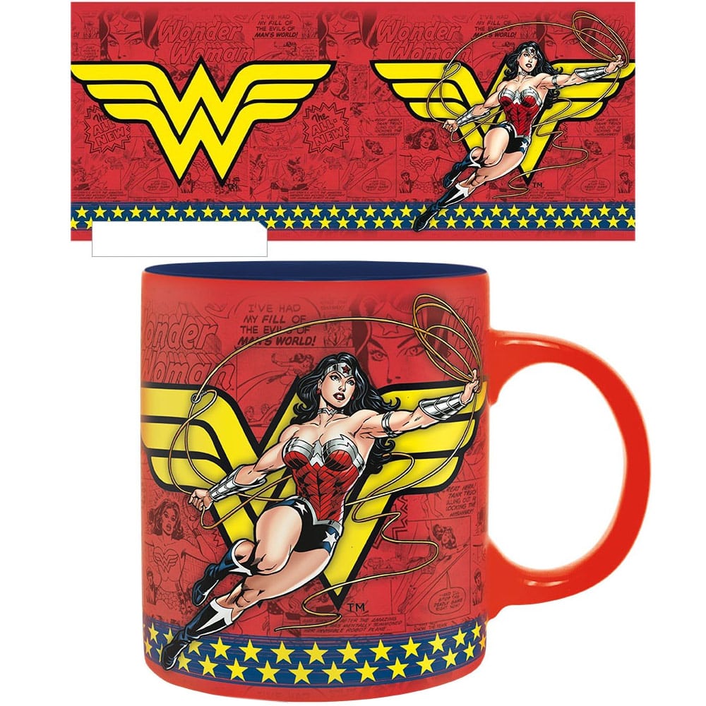ABYMUG663 Wonder Woman Action Mug a.jpg