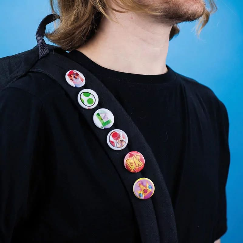 MER Super Mario Lenticular Pin Badges c.jpg