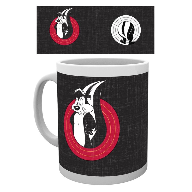 MG0700 Looney Tunes Pepe Mug a.jpg