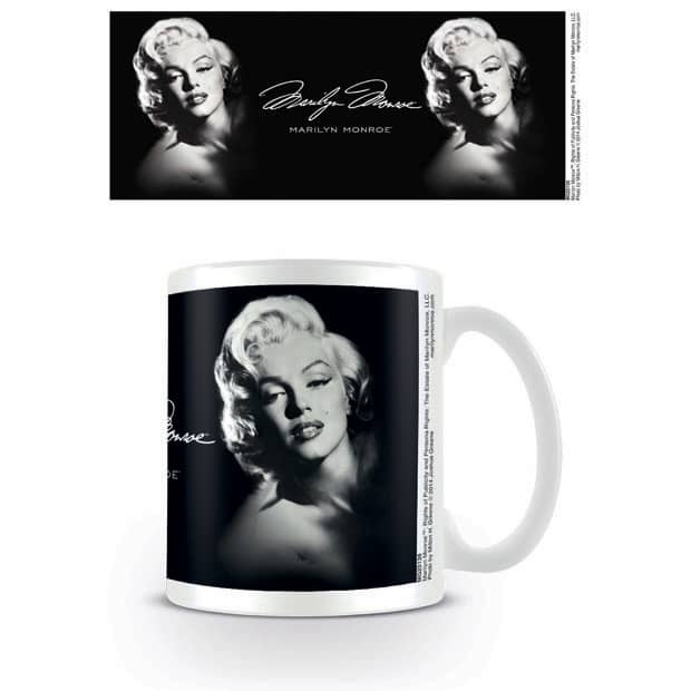 MG23136 Marilyn Monroe Noir Mug.jpg