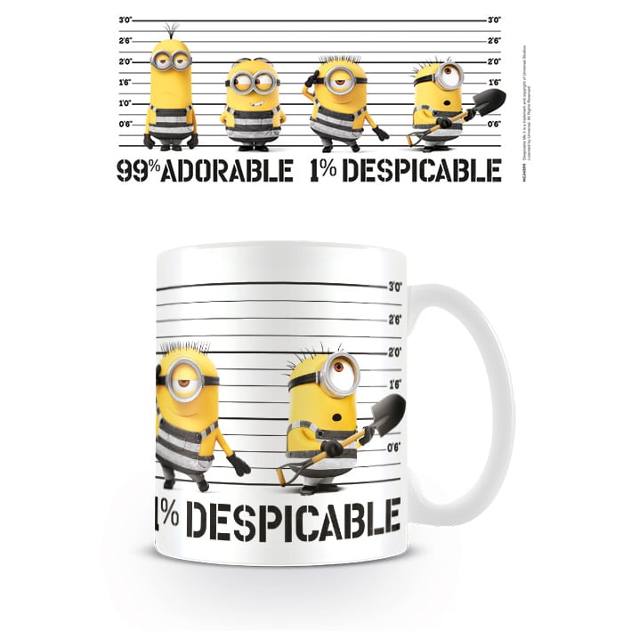 MG24599 Despicable Me 3 Line Up Mug.jpg