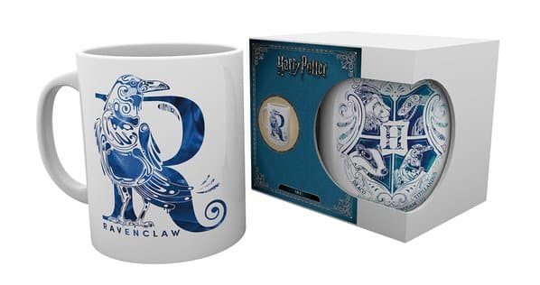MG3118 Harry Potter Ravenclaw Monogram Mug b.jpg